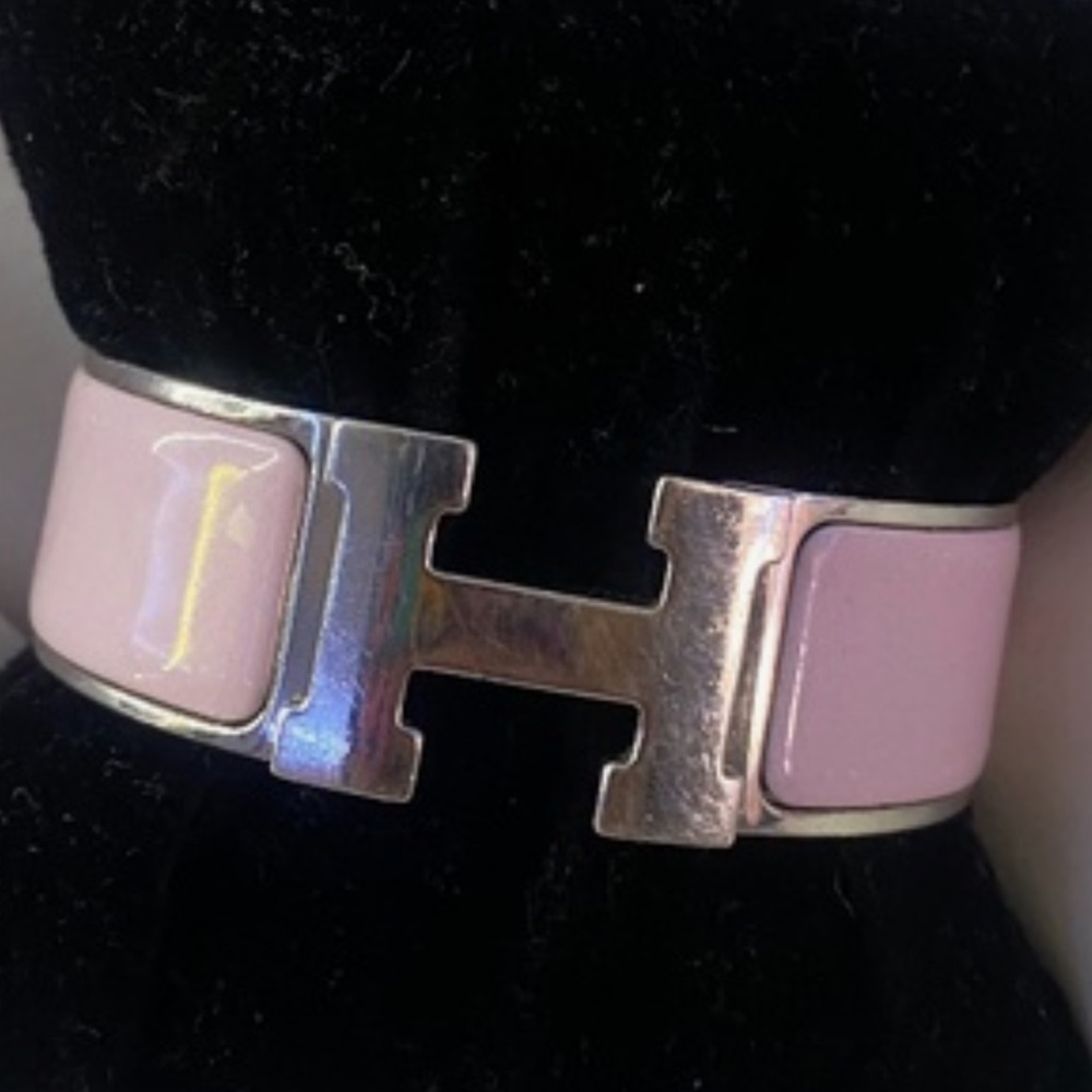 Hermes Clic Clac Light Pink
